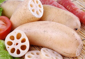 蓮藕和什么榨汁好？蓮藕洞里的泥怎么清理？
