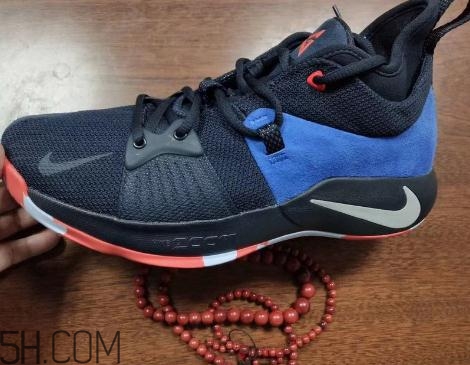 nike pg 2 okc保羅二代戰(zhàn)靴實物什么樣？