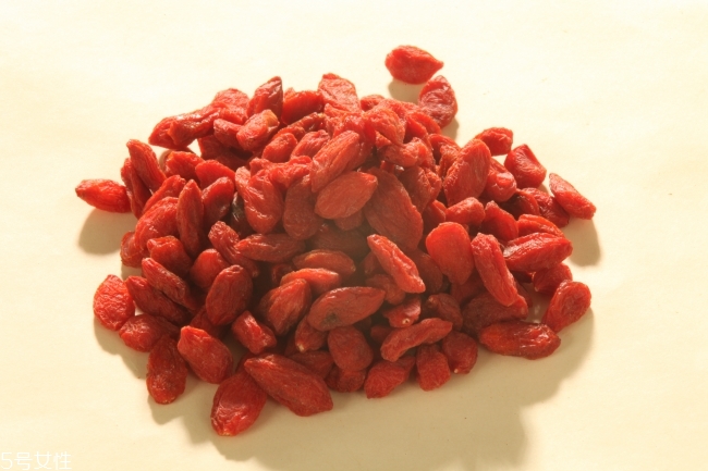 女人常吃哪些食物能滋陰補(bǔ)血？五大滋陰補(bǔ)血圣品