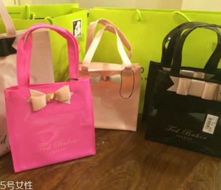 ted baker包包質(zhì)量好嗎？少女感爆棚的輕奢品牌