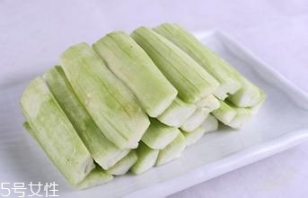 絲瓜老了還能吃嗎？軟的絲瓜口感會比較鮮甜