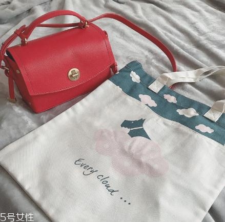 radley包大概多少錢(qián)？顏值逆天的小眾包包