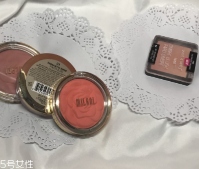 怎么打造高級(jí)臉？巧用腮紅顏值up up！