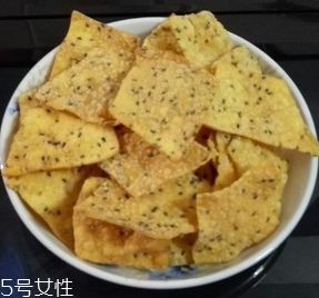 炸麻葉怎么做才脆酥？掌握這些技巧就很簡(jiǎn)單