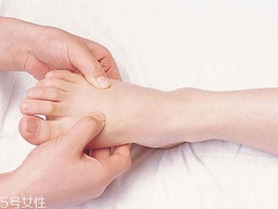 搓腳心的方法有哪些？常用第二種