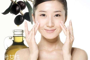 如何用橄欖油洗臉？美容又護(hù)膚
