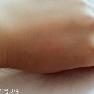 自然堂卸妝水好用嗎？從價(jià)格和效果說起