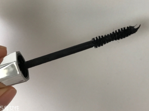 自然堂睫毛膏怎么樣？性價比不高蒼蠅腿