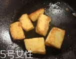 老人吃雞蛋該注意什么？三大事項(xiàng)需注意