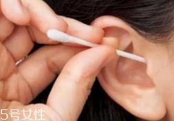 耳屎過多的真相是什么？有可能是咽喉發(fā)炎了