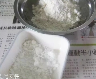 蘿卜丸子用什么粉？面粉還是淀粉？
