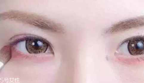 兔子腮紅怎么畫才可愛？中年少女必備腮紅畫技