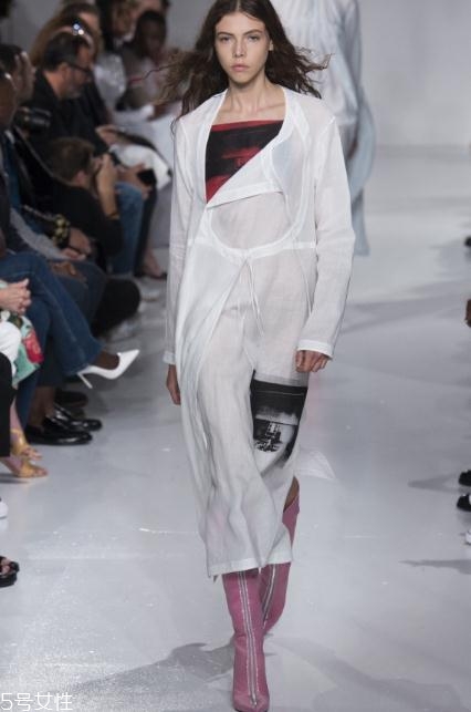 calvin klein2018春夏系列怎么樣_有哪些款式？
