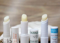 潤唇膏能用多長時間？打開后只能用3個季度