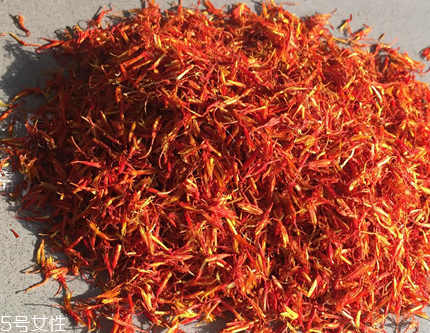 紅花泡腳孕婦可以用嗎？妊娠期禁止使用紅花