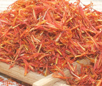紅花泡腳孕婦可以用嗎？妊娠期禁止使用紅花