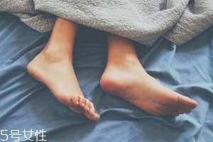 肌抽躍是什么引起的？多種疾病引起需要重視