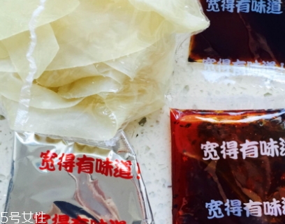 阿寬紅油面皮怎么泡？需要泡足這么長時間
