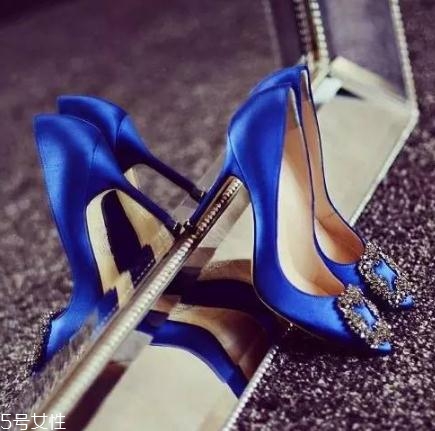 manolo blahnik是奢侈品嗎？大牌女星最熱衷的高跟鞋