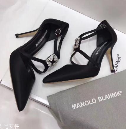 manolo blahnik鞋碼偏大嗎？小仙女們的婚鞋首選