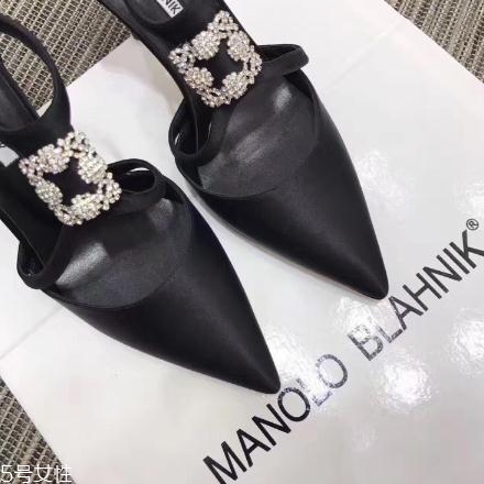 manolo blahnik什么價位？高跟鞋中的奢華典范
