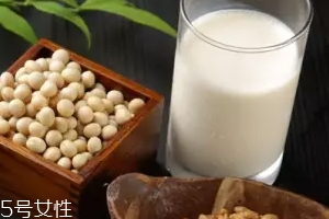 喝豆?jié){不能加紅糖嗎？完全沒(méi)有影響