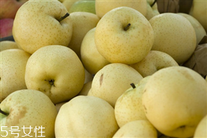 梨子黑心了能吃嗎？黑心梨吃了會怎么樣？