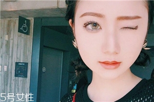 什么是折痕眼線？完整畫眼妝的順序
