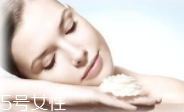 精華液有多少種？這4種適合不同的膚質(zhì)