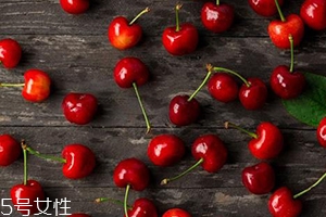 車厘子有苦味可以吃嗎？小心化學試劑