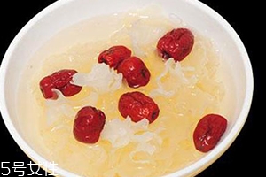 銀耳紅棗湯哺乳期能喝嗎？有著很多好處