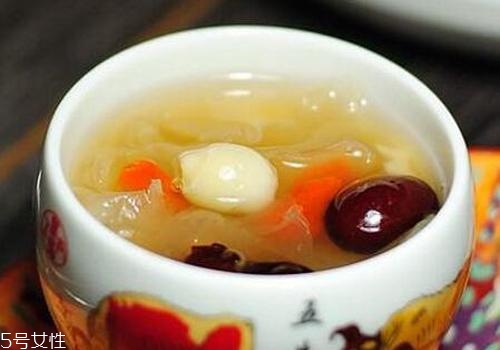 銀耳紅棗湯哺乳期能喝嗎？有著很多好處