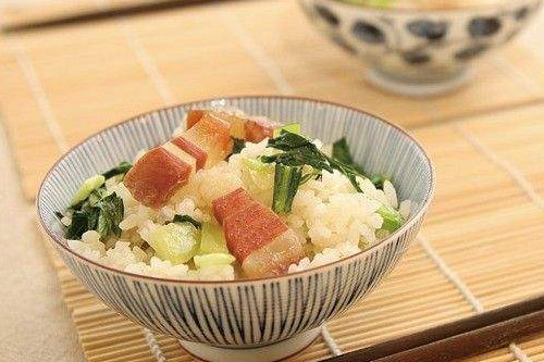 哪三種剩菜不能放冰箱里？這幾種剩菜吃不得