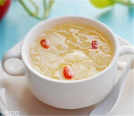 蒸梨可以治感冒嗎？梨怎么吃治感冒？