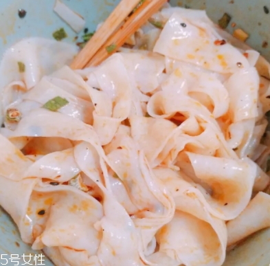 阿寬紅油面皮哪種好吃？幾種味道介紹