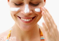 水包油防曬與油包水防曬哪個(gè)更好？各有各的優(yōu)點(diǎn)