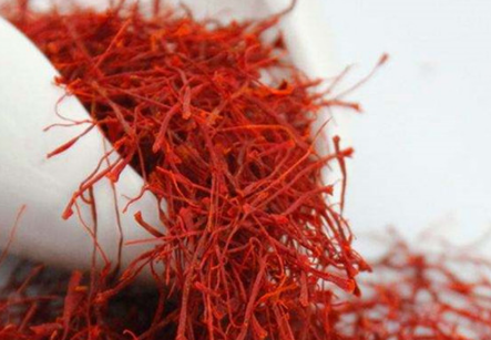 藏紅花泡腳會(huì)不會(huì)上火？藏紅花性平和一般不上火