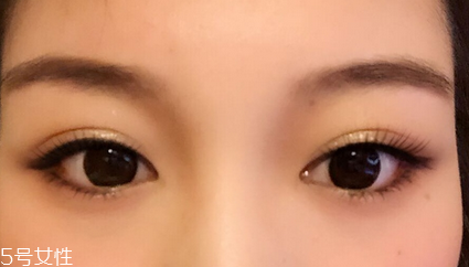 眼影怎么畫會自然好看？眼影顏色這樣搭配最好看