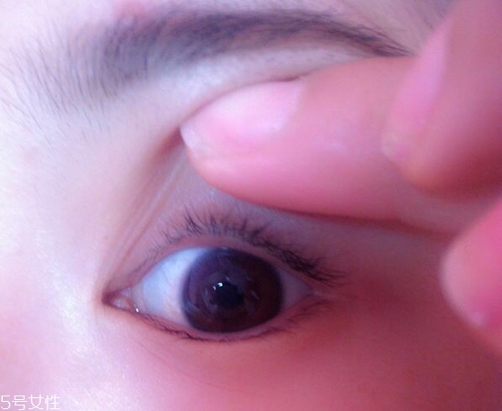內(nèi)雙怎么畫眼線？內(nèi)雙眼皮畫眼妝技巧
