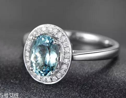 海藍(lán)寶可以戴著睡覺(jué)嗎？整片海洋都在你手上了