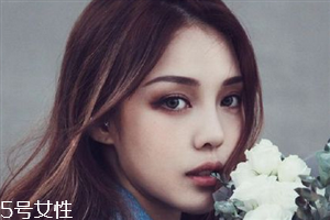 2018秋冬酒紅色眼妝怎么畫？神秘又有女人味的妝容