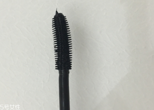 美寶蓮彎彎睫毛膏怎么用？想怎么彎就怎么彎