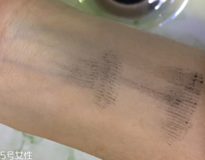 美寶蓮彎彎睫毛膏怎么用？想怎么彎就怎么彎