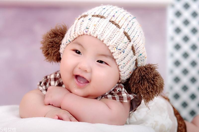 怎樣防止嬰幼兒弱視問題？三種方法合理預防
