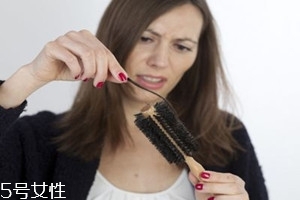 女人為什么經(jīng)常掉頭發(fā)？從根本找原因