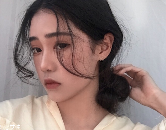 楓葉妝要掌握哪些要點？顯白又不挑皮