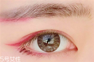 開(kāi)眼角后吃什么好？開(kāi)眼角后三個(gè)月可以化妝