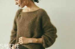 毛衣縮水怎么拯救？用柔順劑浸泡