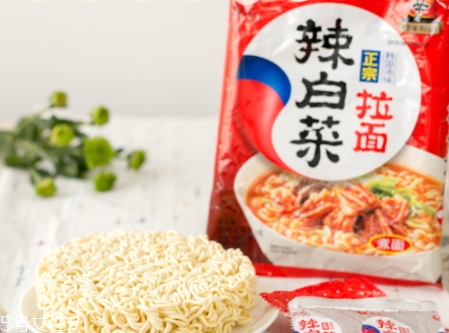 辛拉面多少錢(qián)一包？辛拉面價(jià)格有點(diǎn)偏貴