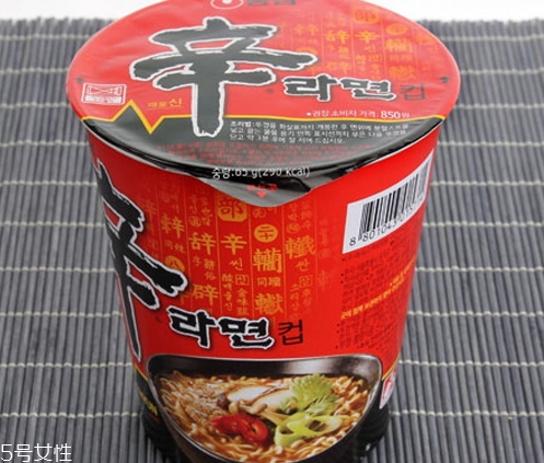 辛拉面多少錢(qián)一包？辛拉面價(jià)格有點(diǎn)偏貴